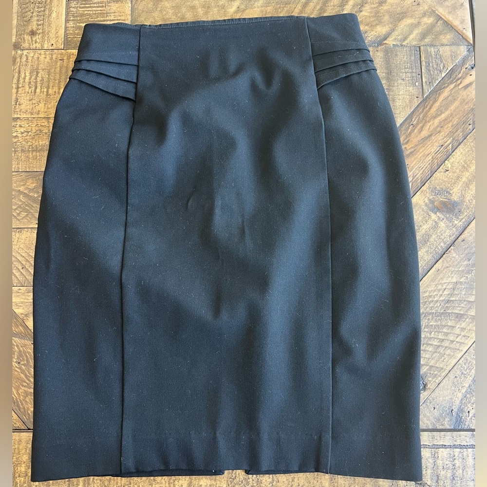 Express Pencil Skirt